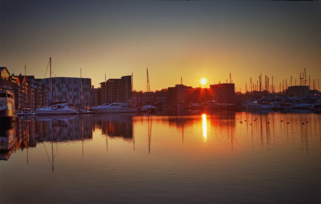 For the love of a sonnet - Ipswich.love