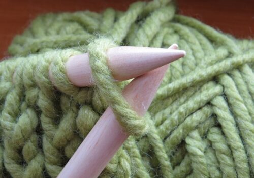 Knit & Natter at Broomhill Library