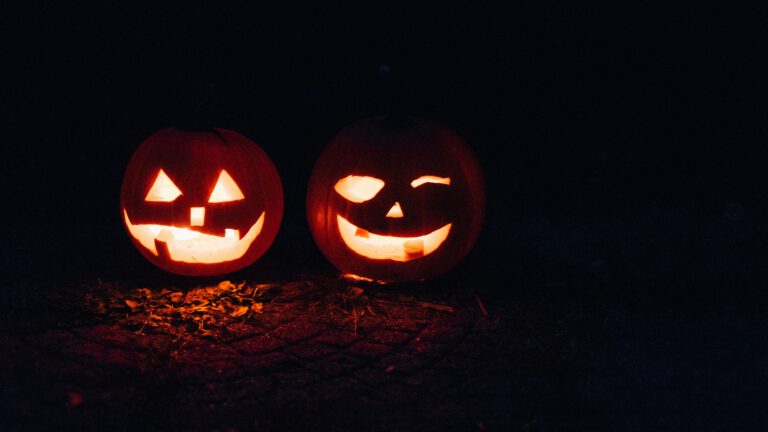 The Riot: Halloween Special