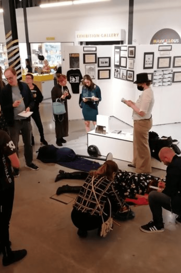 Lates: Murder Mystery