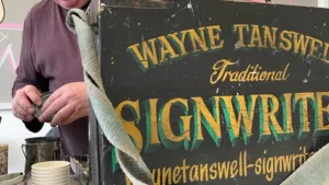 Sign writing for Beginners with Wayne Tanswell