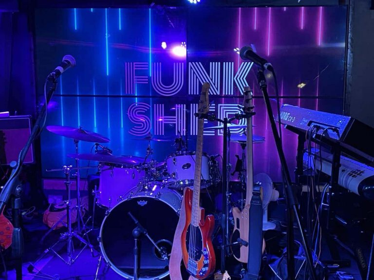 Funk Shed – Briarbank Bar and Brewery