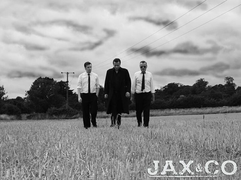 Jax & Co – Briarbank