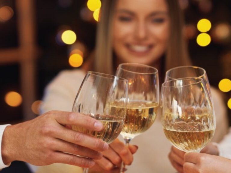 EmpowerUS Festive Social