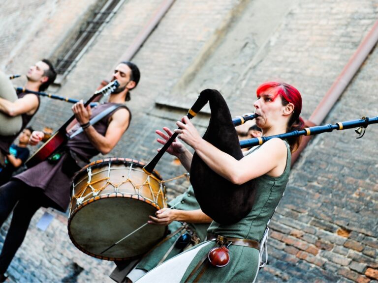 Street Performers’ Showcase