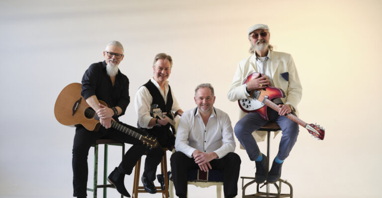The Searchers & Hollies Experience – The Best Of Both Worlds