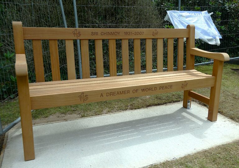 SRI CHINMOY PEACE STATUE – Christchurch Park – Ipswich