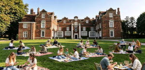 Ipswich Out and About – Meet at The Mansion